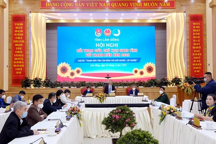 Quang cảnh hội nghị.