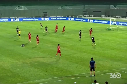 Tình huống ghi bàn ở phút 80 của tiền đạo Leon Belcar. (Ảnh: 360TV)