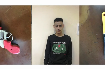 Đối tượng cùng tang vật vụ án.