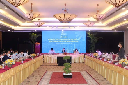 Toàn cảnh buổi tọa đàm.