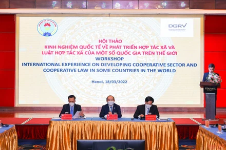 Quang cảnh hội thảo.