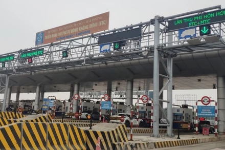 Cao tốc Hà Nội-Hải Phòng thu phí điện tử không dừng từ 0 giờ ngày 5/5.