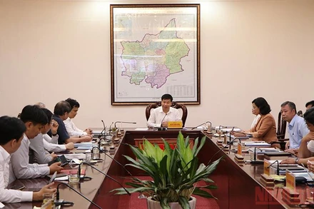 Quang cảnh buổi làm việc.