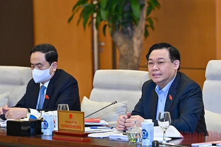 Chủ tịch Quốc hội Vương Đình Huệ phát biểu ý kiến tại phiên họp. (Ảnh Duy Linh)