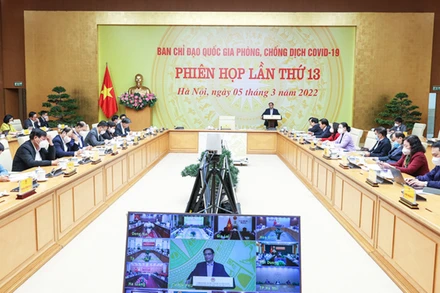 Nhờ kiểm soát có hiệu quả dịch bệnh mà các hoạt động phục hồi, phát triển kinh tế có nhiều chuyển biến tích cực. Ảnh: VGP