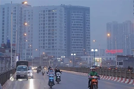 Khu vực Hà Nội sáng và đêm có mưa nhỏ, mưa phùn và sương mù rải rác. (Ảnh minh họa)