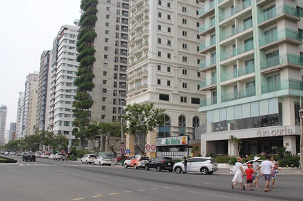 Du khách đã trở lại Đà Nẵng với nhiều gói dịch vụ giảm giá hấp dẫn về phòng ở, trải nghiệm thú vị.