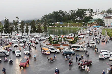 Trung tâm thành phố Đà Lạt chiều 30/4.