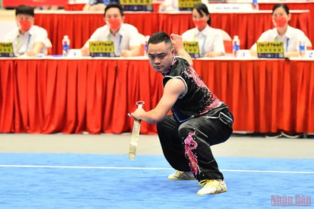 Phạm Quốc Khánh mang về tấm Huy chương Vàng đầu tiên cho Thể thao Việt Nam trong ngày 13/5.