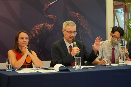 Ủy ban Điều phối dự án cung cấp thông tin về dự án. (Ảnh: Đại sứ quán Pháp tại Việt Nam cung cấp)