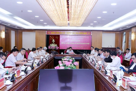 Tọa đàm "Độc lập tư pháp và một số vấn đề cải cách tư pháp". Ảnh: noichinh.vn