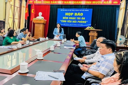 Quang cảnh họp báo Đêm nhạc “Tình yêu Hải Phòng”.