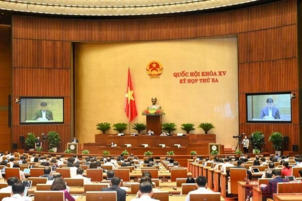 Quang cảnh phiên họp tại Hội trường ngày 24/5, Kỳ họp thứ ba, Quốc hội khóa XV. (Ảnh: ĐĂNG KHOA)