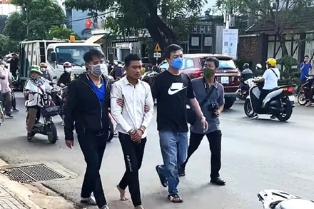 Cơ quan chức năng bắt giữ đối tượng Y Tơng H’Đơk.