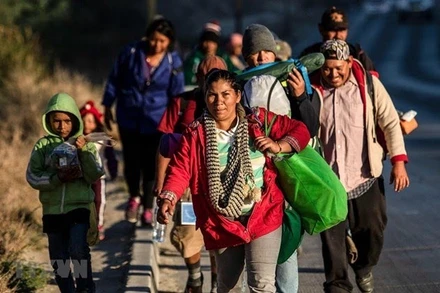 Người di cư Trung Mỹ tại khu vực Tijuana, Mexico. (Ảnh: AFP/TTXVN)