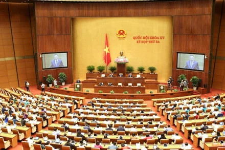 Phiên làm việc của Quốc hội tại hội trường chiều 23/5. (Ảnh: LINH NGUYÊN)