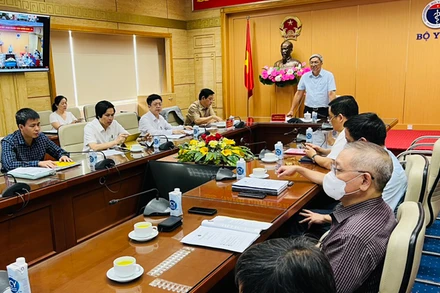 Thứ trưởng Nguyễn Trường Sơn phát biểu tại hội nghị.