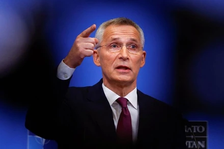 Tổng Thư ký NATO Jens Stoltenberg phát biểu tại 1 cuộc họp ở Brussels, Bỉ. (Ảnh: Reuters)