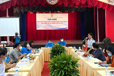 Hình ảnh tọa đàm sáng 5/5.