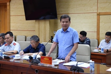 Viện trưởng Kiểm sát nhân dân tối cao Lê Minh Trí phát biểu tại buổi làm việc.