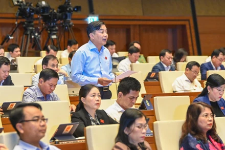 Đại biểu Nguyễn Minh Sơn - Đoàn Đại biểu Quốc hội tỉnh Tiền Giang. (Ảnh: KHOA NGUYÊN)