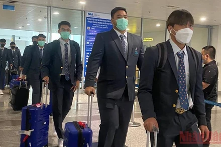 Chiều 4/5, thành viên các đội tuyển U23 Thái Lan, U23 Malaysia, U23 Campuchia và U23 Singapore đã có mặt tại Nam Định để dự SEA Games 31.