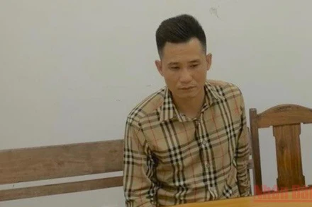 Phạm Văn Tiến tại cơ quan công an. (Ảnh: Công an cung cấp)