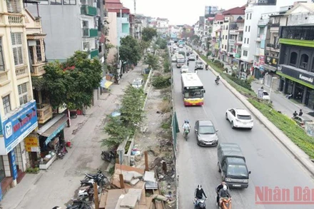 Đường Âu Cơ-Nghi Tàm tiếp tục lùi thời hạn hoàn thành do vướng mắc thủ tục.