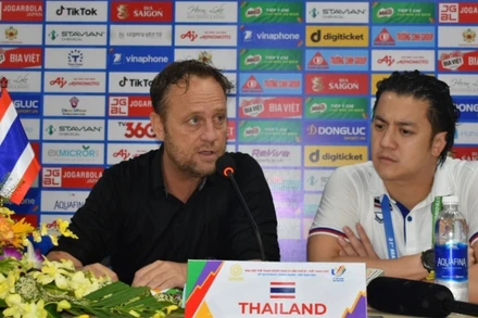 HLV Alexandre Polking của đội tuyển U23 Thái Lan khẳng định, đội bóng mang biệt danh “Voi chiến” không e ngại bất kỳ đối thủ nào ở vòng bán kết.