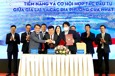 Ngoại vụ tỉnh Gia Lai-FSC và Trung tâm giao lưu Nhật-Việt ký kết hợp tác chiến lược.