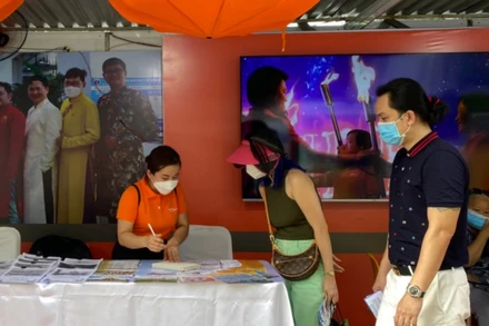 Các đơn vị lữ hành tung ra nhiều tour du lịch hấp dẫn tại Ngày hội Du lịch Thành phố Hồ Chí Minh.