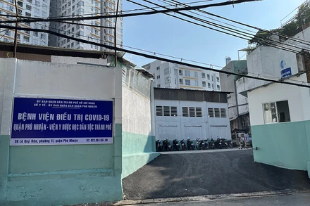 Bệnh viện dã chiến tuyến huyện sử dụng cơ sở chức năng làm bệnh viện phải hoàn trả lại công năng ban đầu.