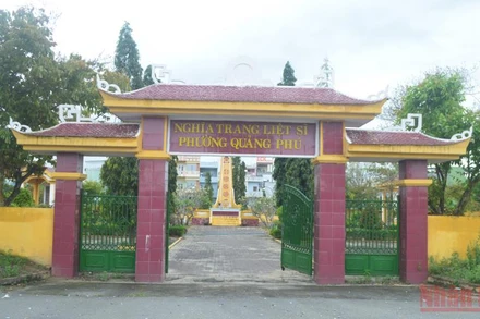 Nghĩa trang liệt sĩ phường Quảng Phú, thành phố Quảng Ngãi là 1 trong 8 nghĩa trang liệt sĩ được sửa chữa, nâng cấp hoàn thành trước ngày 27/7 năm nay.