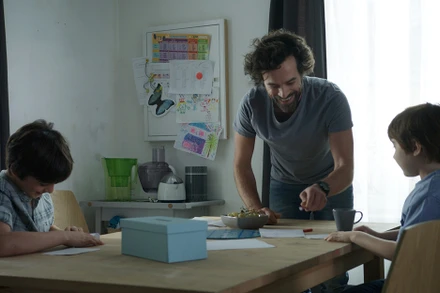 Cảnh trong phim “Đời là chiến đấu”. (Ảnh: Phái đoàn cung cấp)