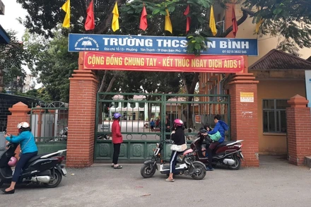Trường THCS Tân Bình - nơi vừa xảy ra vụ việc phụ huynh hành hung học sinh.