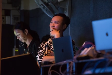 Đạo diễn Vạn Nguyễn dành nhiều tâm huyết cho liveshow.