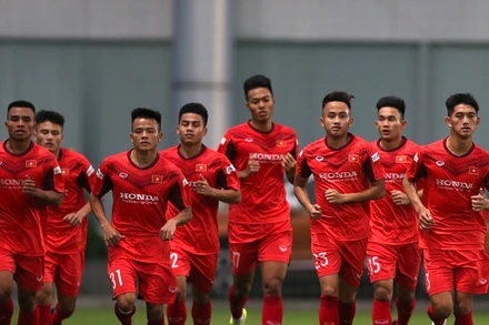 ĐT U22 Việt Nam với 24 cầu thủ được triệu tập sẽ hội quân trở lại vào ngày 18-12 tới tại Hà Nội. 