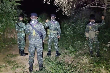 Quân đội Thái Lan tăng cường tuần tra biên giới để ngăn chặn người nhập cảnh trái phép. (Ảnh: Bưu điện Bangkok)