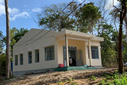 Trạm quản lý, bảo vệ rừng số 5, Khu BTTN Ea Sô nằm gần hiện trường vụ khai thác gỗ trái phép quy mô lớn được phát hiện vào ngày 14-11 vừa qua, nhưng lực lượng quản lý, bảo rừng ở đây không hề hay biết.