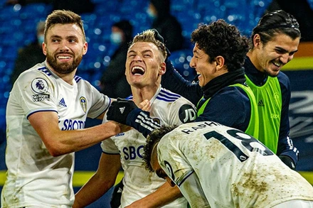 Với triết lý của Bielsa, Leeds đang có vị trí khá ổn trân BXH Premier League. (Nguồn: Getty Images)