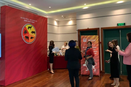 Truyền thông thay đổi hành vi để giảm nhu cầu sử dụng các sản phẩm từ hổ tại Việt Nam bằng trò chơi tăng cường nhận thức của người tham gia.