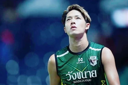 Ryutaro Karube trở lại V-League thi đấu. (Ảnh: Chainat Hornbill FC)