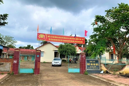 Trụ sở HĐND, UBND xã Ea Tam, nơi để xảy ra sự việc.