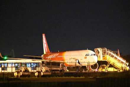 Đà Nẵng tiếp nhận, cách ly y tế hơn 340 người về từ Nhật Bản tối 5-12.