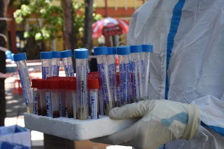 Đà Nẵng thông tin về mẫu phiếu xét nghiệm lan truyền mạng xã hội.