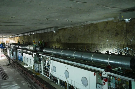 Lắp ráp máy đào hầm đầu tiên tuyến đường sắt đô thị Nhổn – Ga Hà Nội