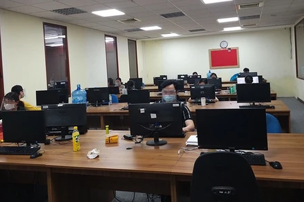 Doanh nghiệp phần mềm VBPO (Đà Nẵng) tổ chức sản xuất bảo đảm an toàn phòng, chống dịch Covid-19 và tiến độ đơn hàng. 