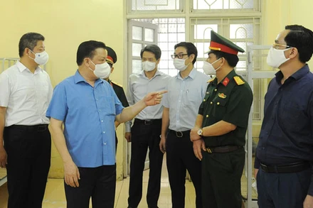 Bí thư Thành ủy Hà Nội kiểm tra công tác phòng, chống dịch tại huyện Chương Mỹ.