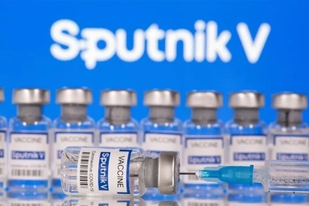 Vaccine Sputnik V do Nga sản xuất. (Ảnh: IRNA/TTXVN)