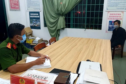 Sau khi bị bắt giữ và đưa về trụ sở Cơ quan Công an, Lê Kim Luân đã thừa nhận toàn bộ hành vi phạm tội của mình.